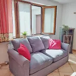 Apartment Casa Pepolina, Zona Tranquilla, Piano Terra Con Parcheggio *