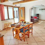 Casa Pepolina, Zona Tranquilla, Piano Terra Con Parcheggio Apartment