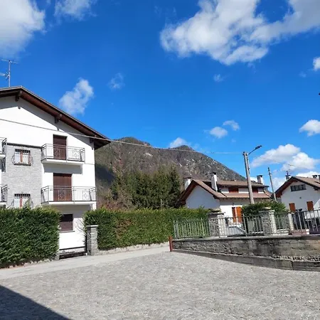 Casa Pepolina, Zona Tranquilla, Piano Terra Con Parcheggio *