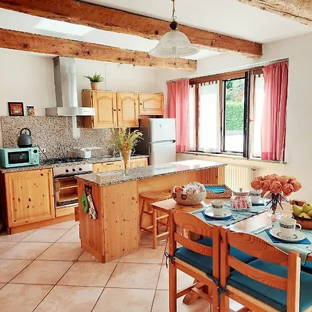 Casa Pepolina, Zona Tranquilla, Piano Terra Con Parcheggio