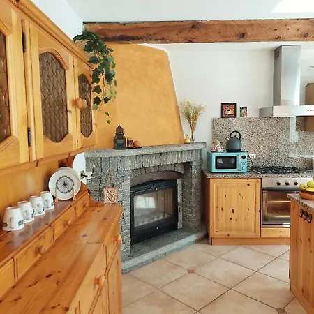 Casa Pepolina, Zona Tranquilla, Piano Terra Con Parcheggio شقة