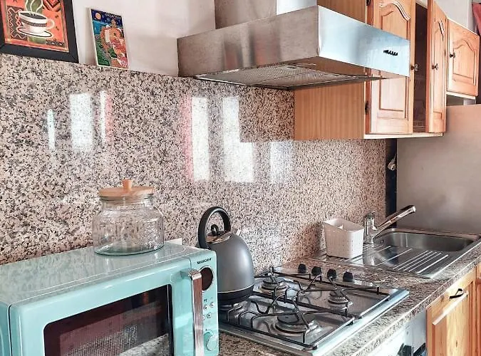 Appartamento Casa Pepolina, Zona Tranquilla, Piano Terra Con Parcheggio Malesco