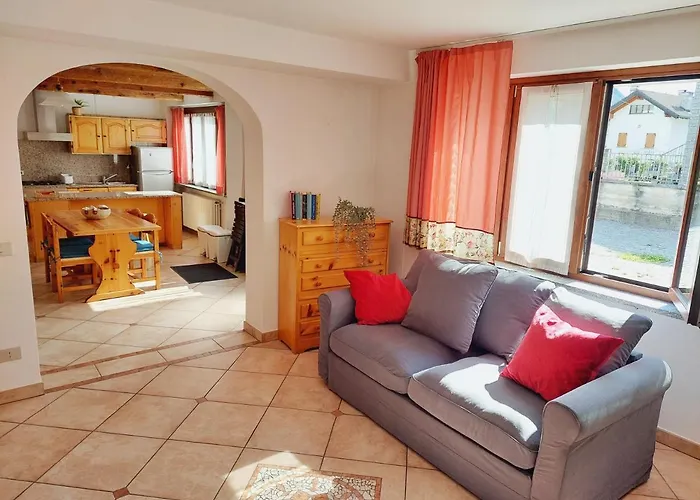 Casa Pepolina, Zona Tranquilla, Piano Terra Con Parcheggio Malesco