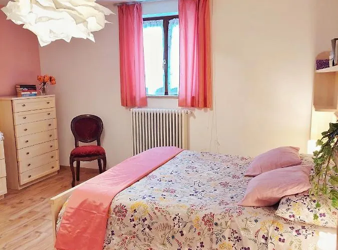 Casa Pepolina, Zona Tranquilla, Piano Terra Con Parcheggio