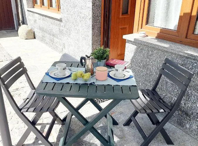 Appartamento Casa Pepolina, Zona Tranquilla, Piano Terra Con Parcheggio